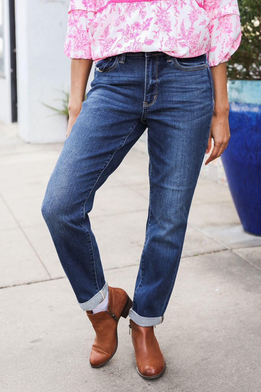 Mid Rise Cuffed Boyfriend Jeans