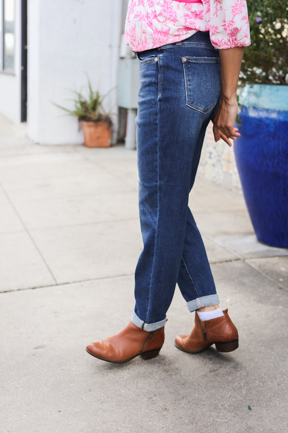 Mid Rise Cuffed Boyfriend Jeans