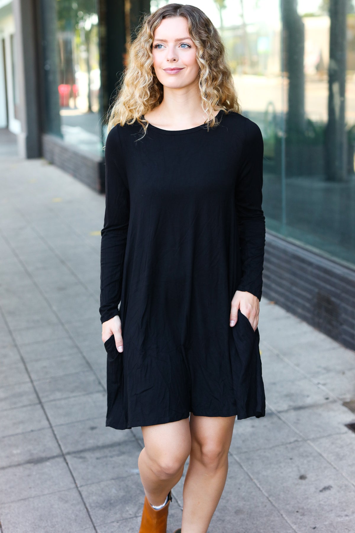 Black Long Sleeve Shift Knit Dress