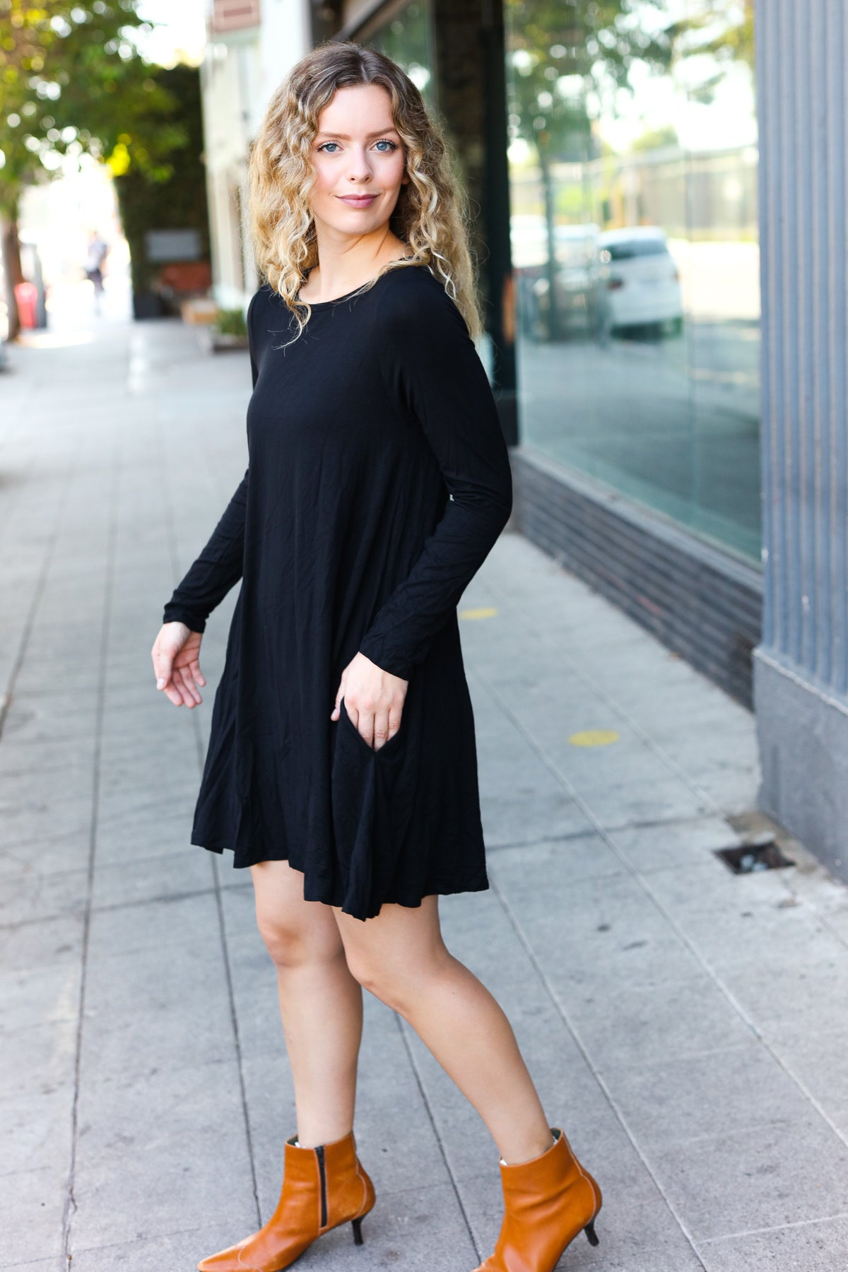 Black Long Sleeve Shift Knit Dress