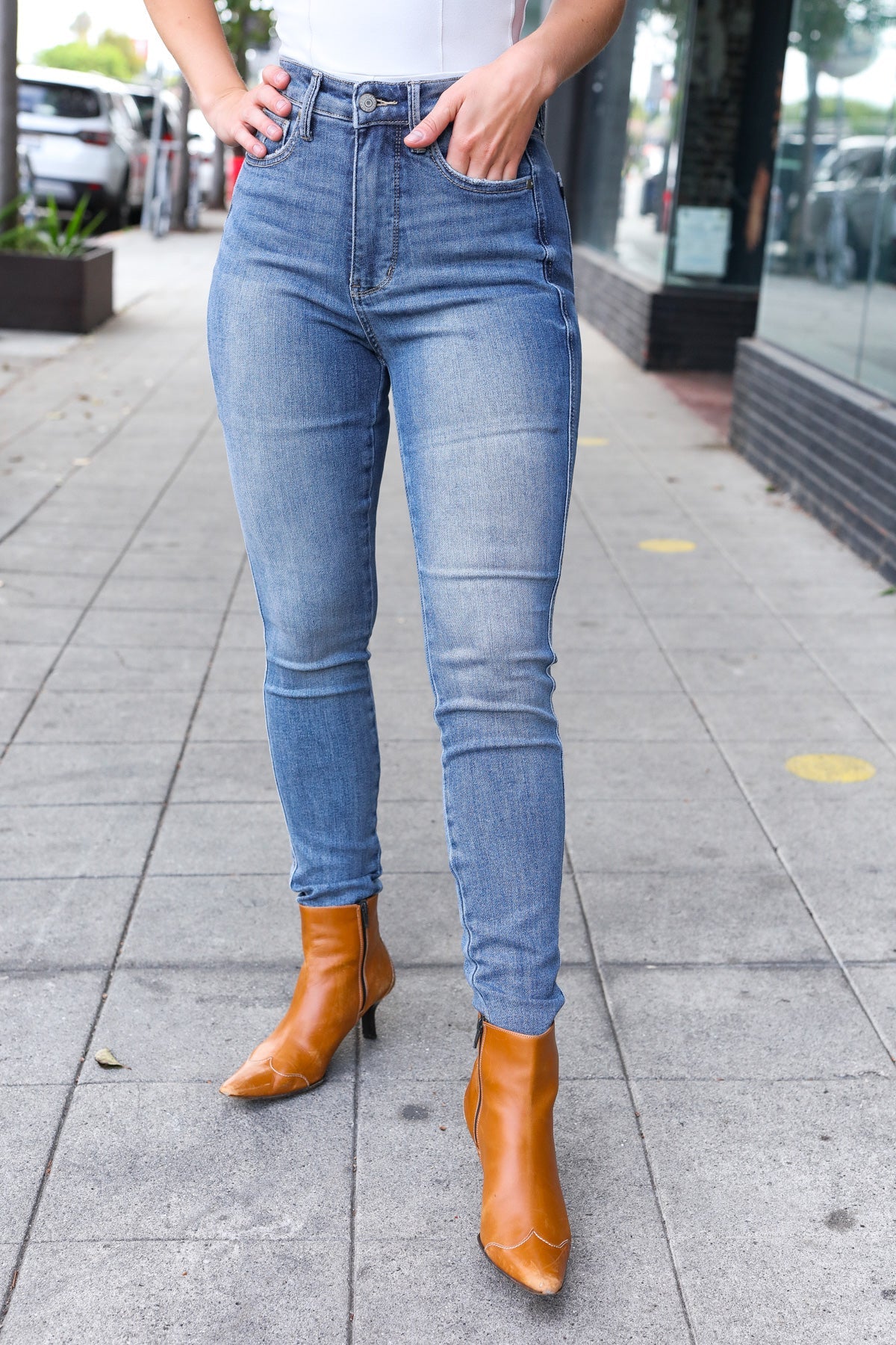 Medium Wash High Rise Skinny Jeans