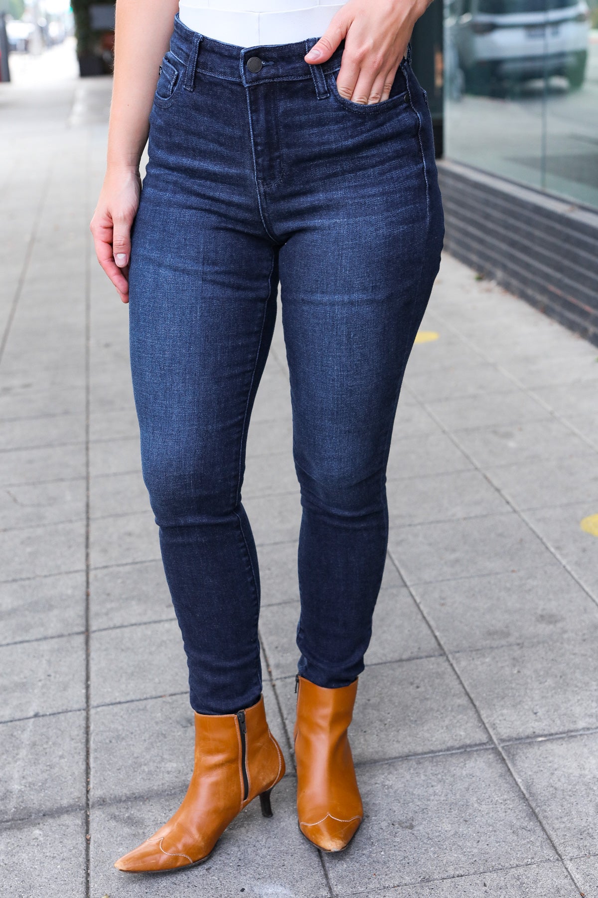 Dark Wash High Rise Skinny Jeans