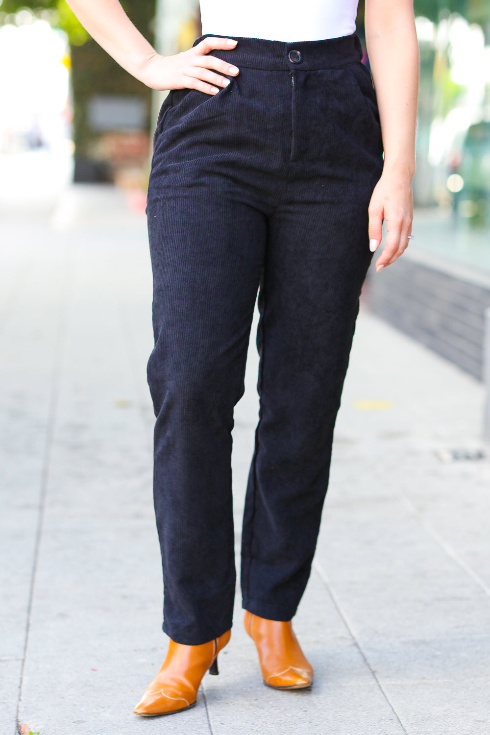 Black High Rise Corduroy Pants With Pockets