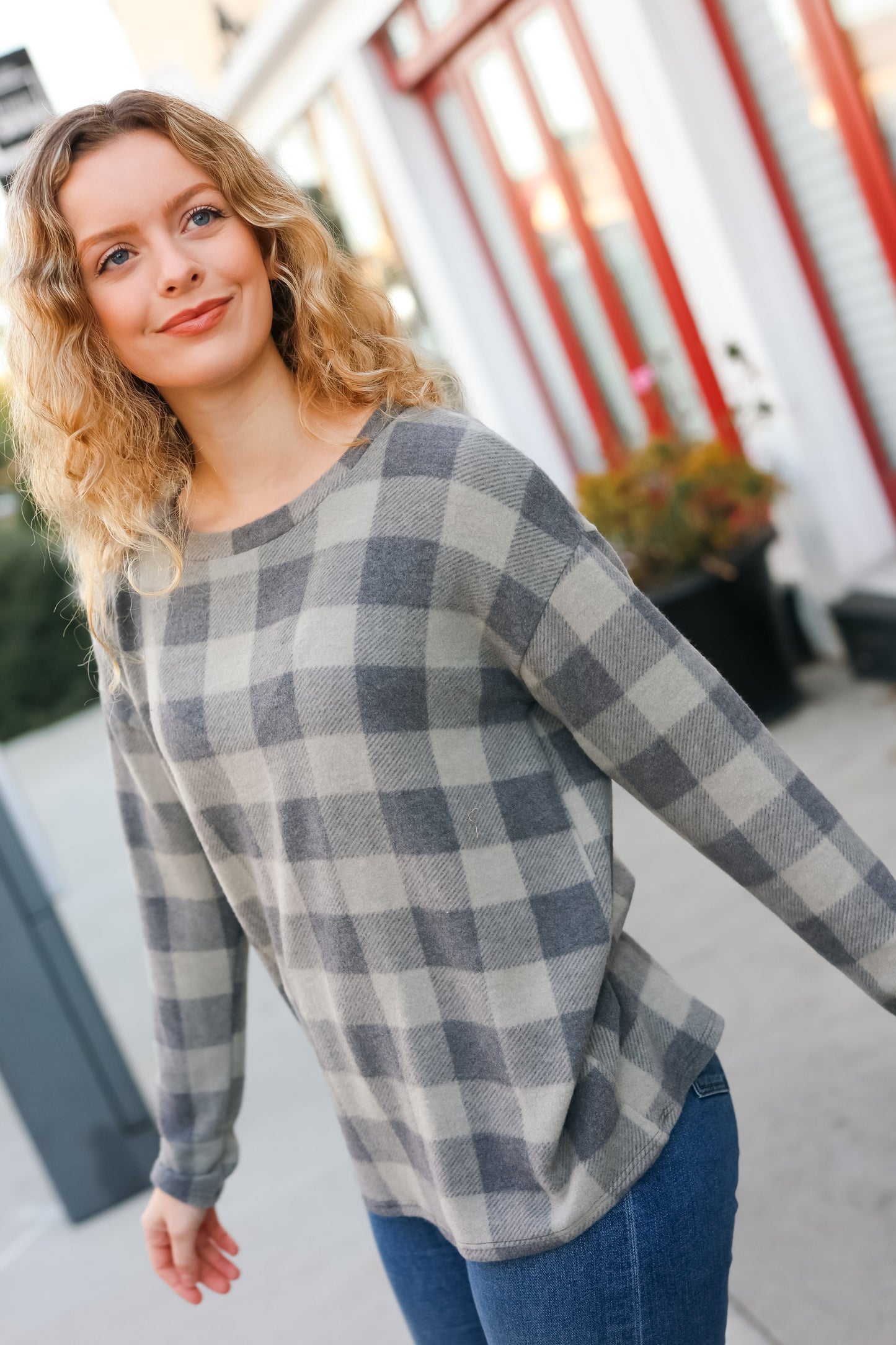 Olive Grey Checker Plaid Hacci Pullover