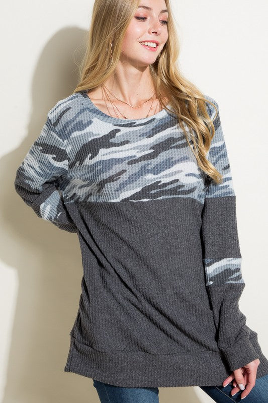 Camouflage Waffle Knit Pocket Tunic Top