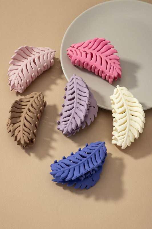 Matte Feather Shape Hair Claw Clip