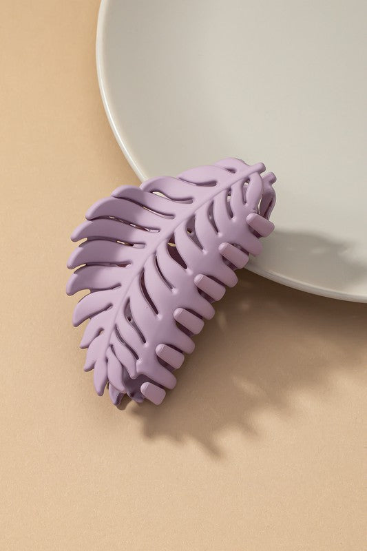 Matte Feather Shape Hair Claw Clip