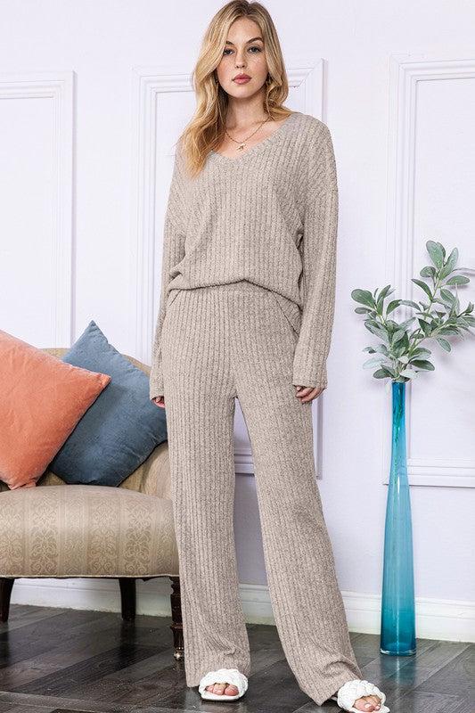 Slouchy Beige Ribbed Knit Loungewear Set