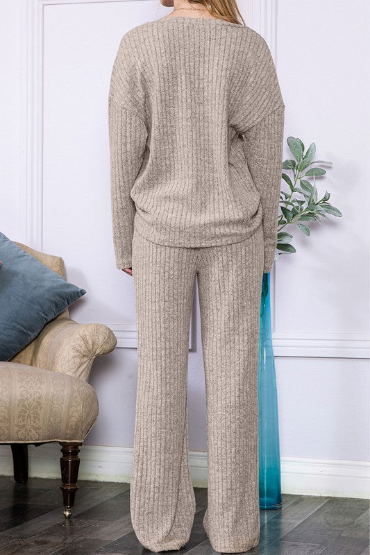 Slouchy Beige Ribbed Knit Loungewear Set