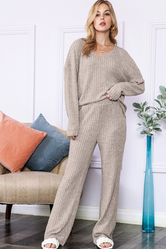 Slouchy Beige Ribbed Knit Loungewear Set