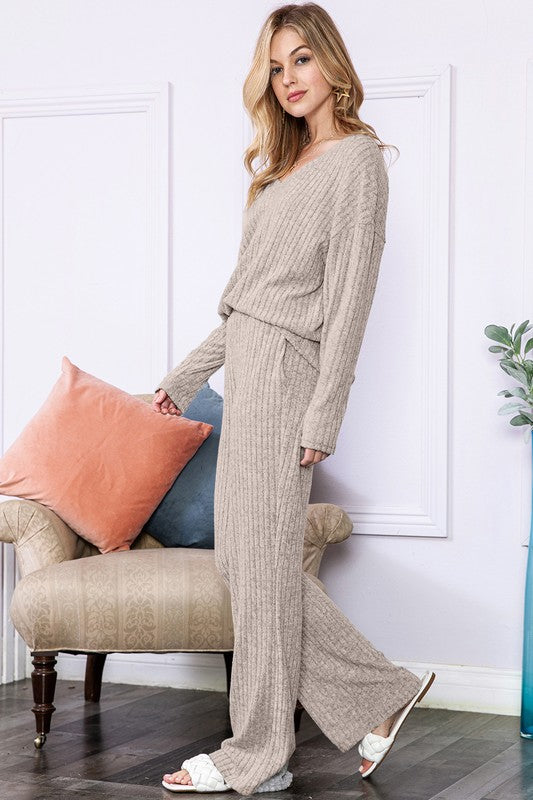 Slouchy Beige Ribbed Knit Loungewear Set