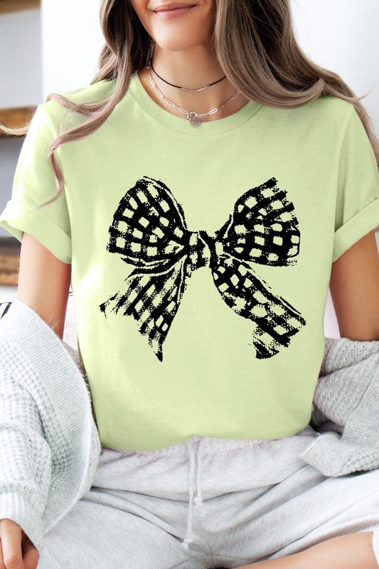 Vintage Checkered Bow Graphic T Shirt