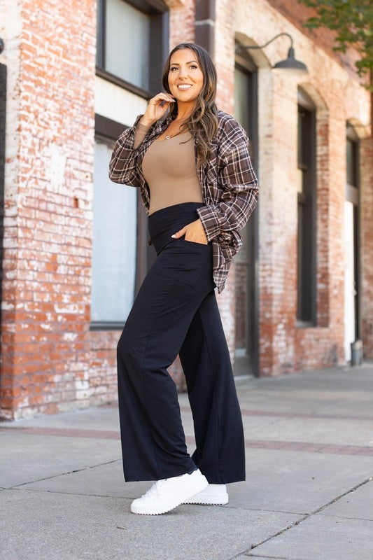 Black Wide Leg Leggings with Pockets