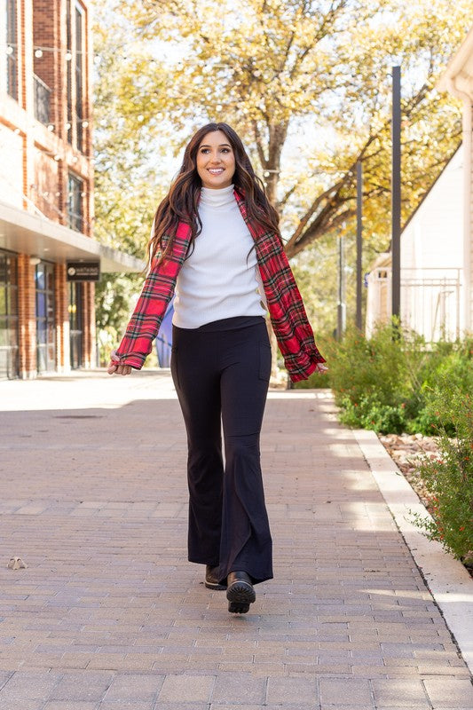 Black 30" Bootcut Leggings with Pockets