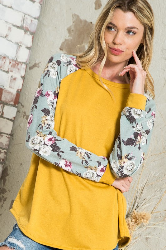 Plus Terry Floral Raglan Sleeve Top