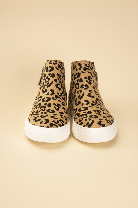 ROUTE High Top Leopard Sneakers