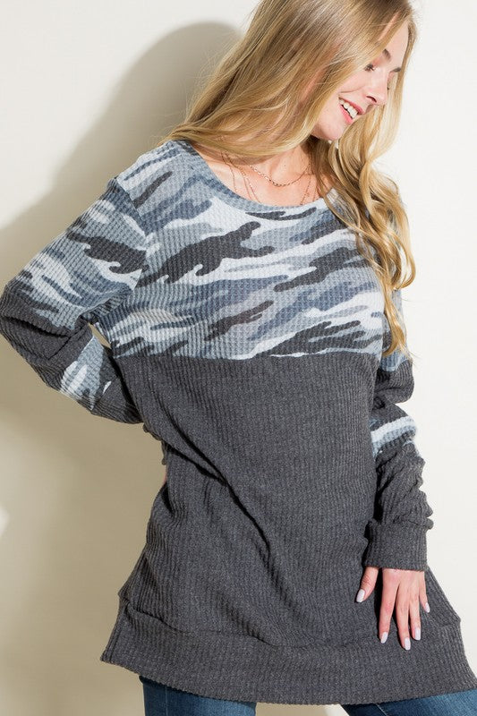 Camouflage Waffle Knit Pocket Tunic Top