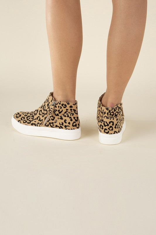 ROUTE High Top Leopard Sneakers