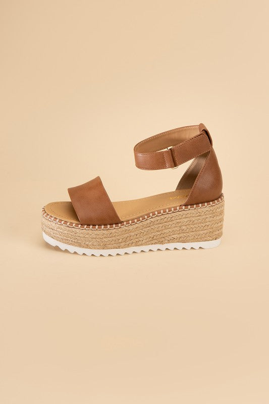 TUCKIN Platform Sandals