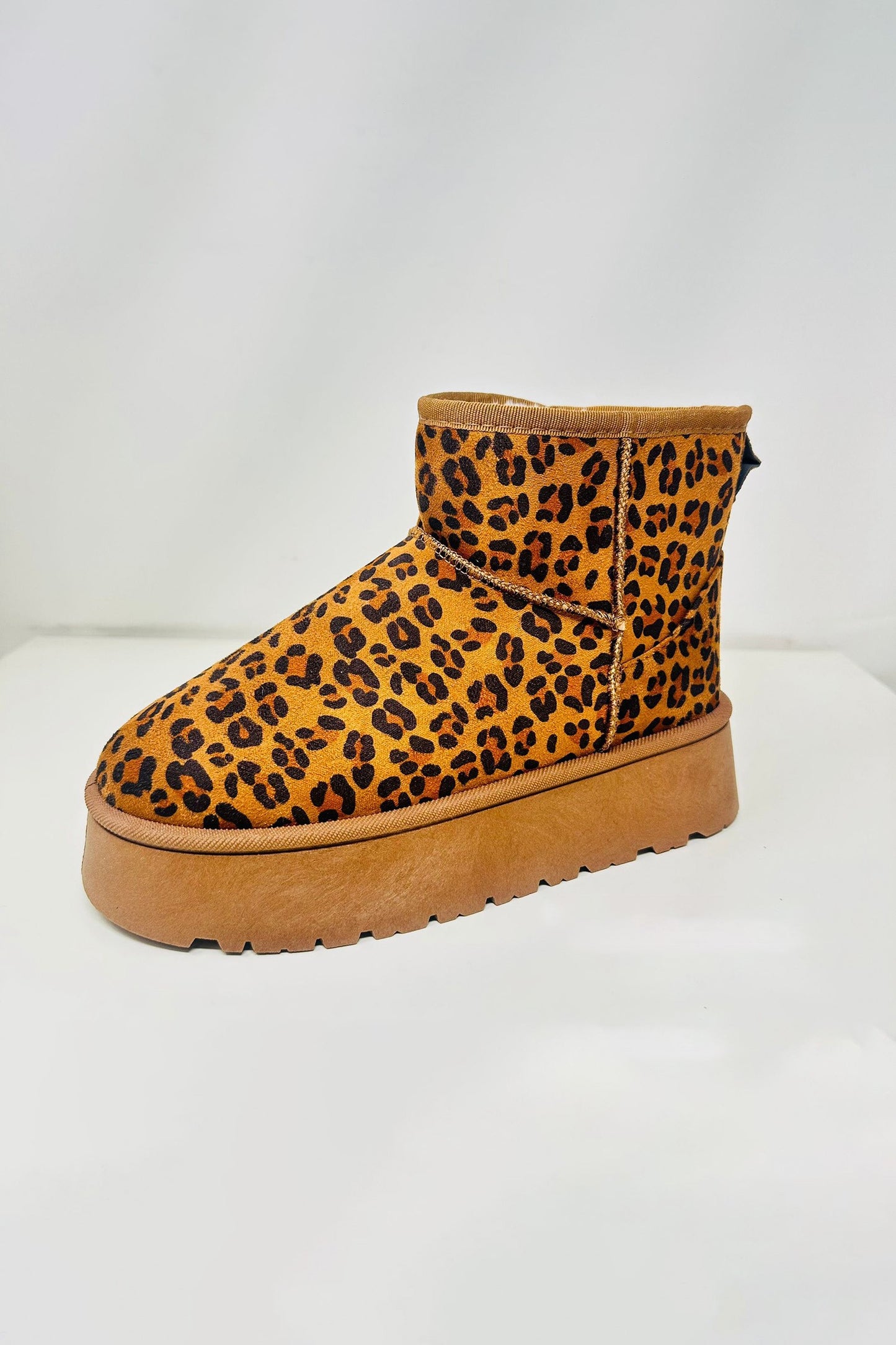 Leopard Thermal Furry Leopard Platform Booties