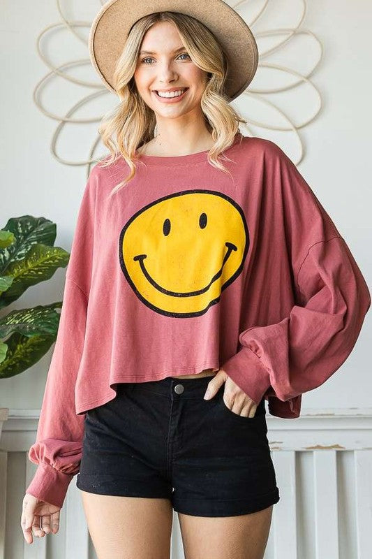 Plus Smiley Face Long Sleeve Graphic Crop Tee