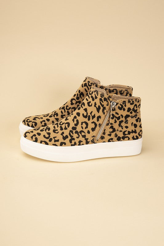 ROUTE High Top Leopard Sneakers