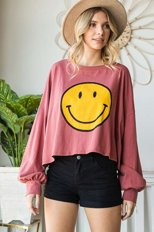 Plus Smiley Face Long Sleeve Graphic Crop Tee