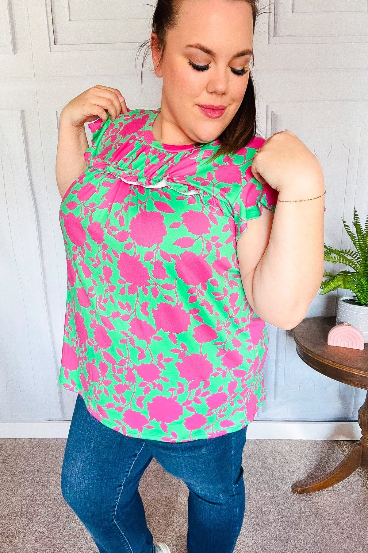 Green Fuchsia Floral Ruffle Short Sleeve Yoke Top