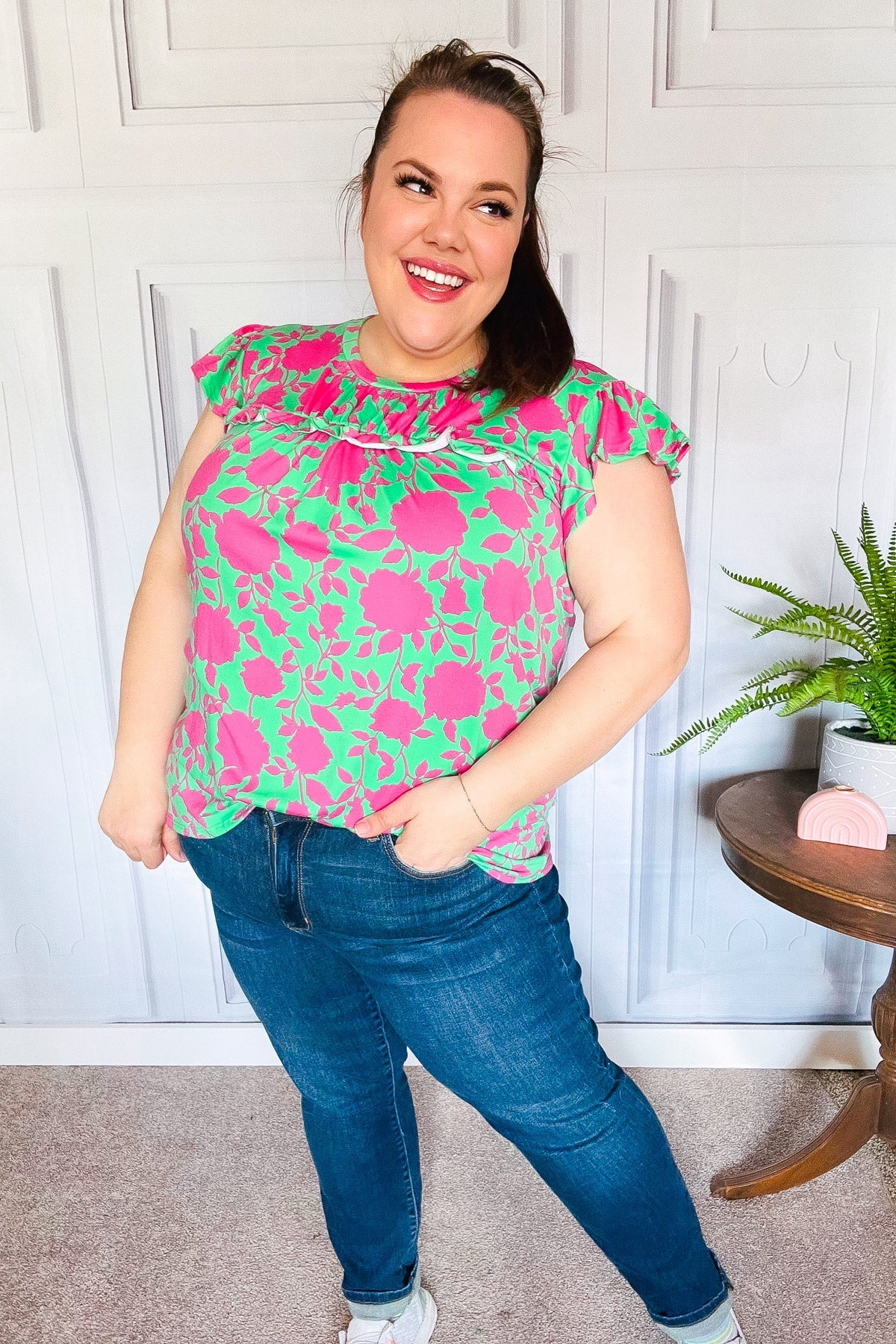 Green Fuchsia Floral Ruffle Short Sleeve Yoke Top