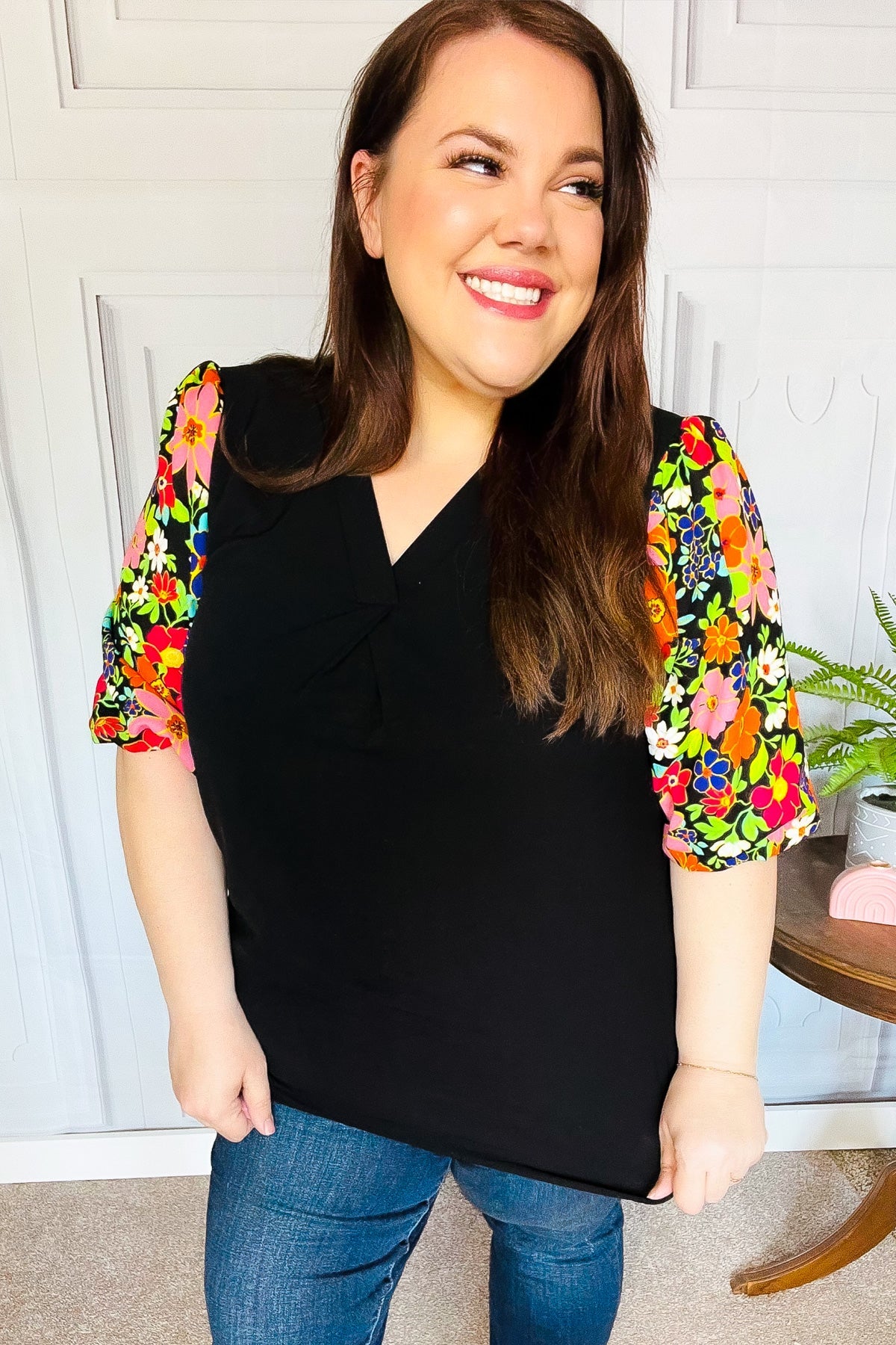 Black Floral Puff Sleeve V Neck Top