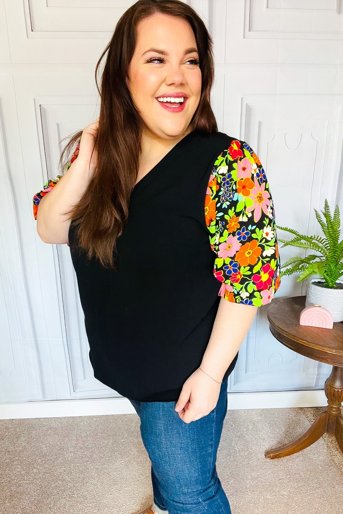 Black Floral Puff Sleeve V Neck Top