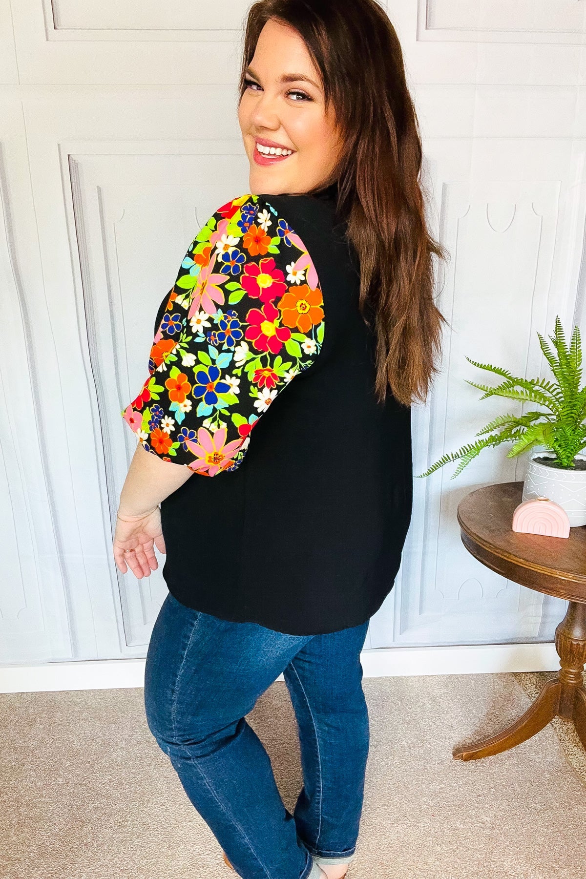 Black Floral Puff Sleeve V Neck Top