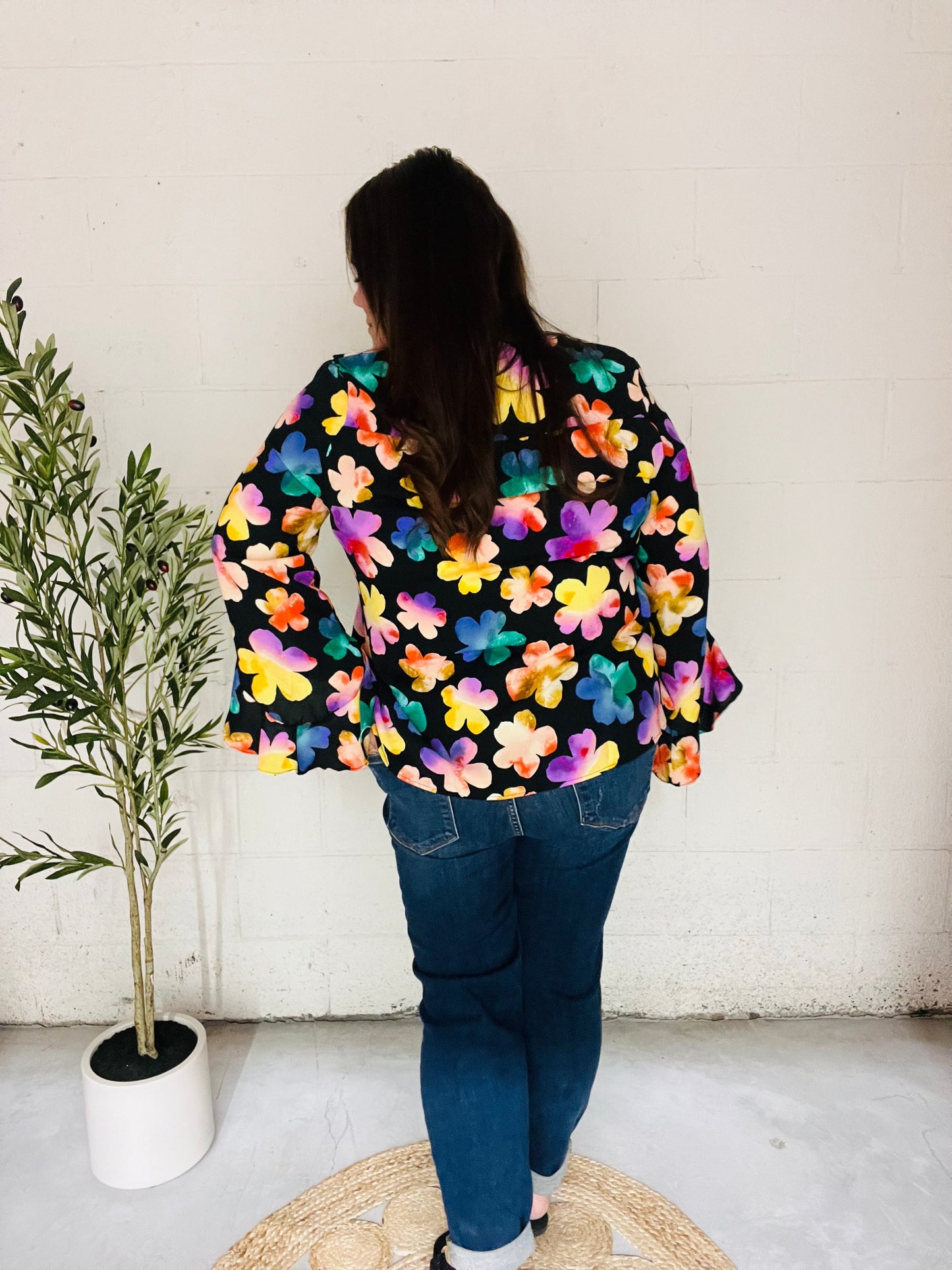 Black Floral Hi-Lo Ruffle Sleeve Woven Top