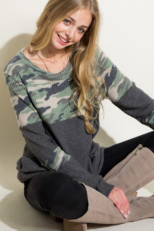 Camouflage Waffle Knit Pocket Tunic Top