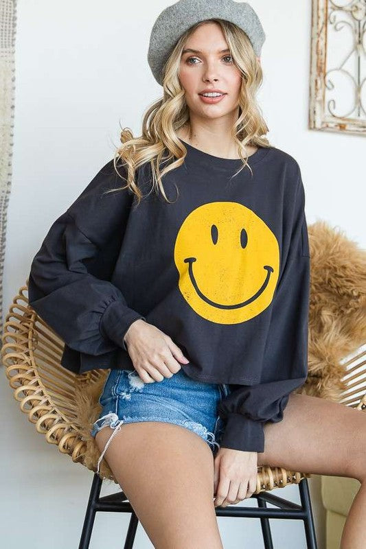 Plus Smiley Face Long Sleeve Graphic Crop Tee