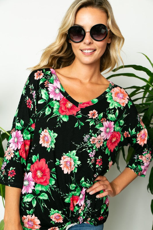 Plus Floral 3/4 Sleeve Twist Hem Top