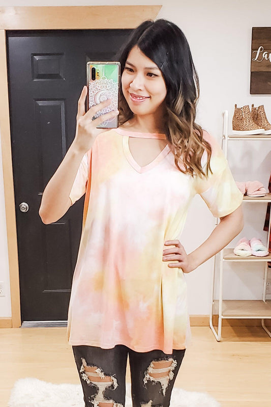 Tie Dye Keyhole Top - Lavender Latte Boutique