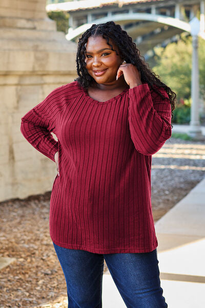 Ribbed Round Neck Long Sleeve Knit Top