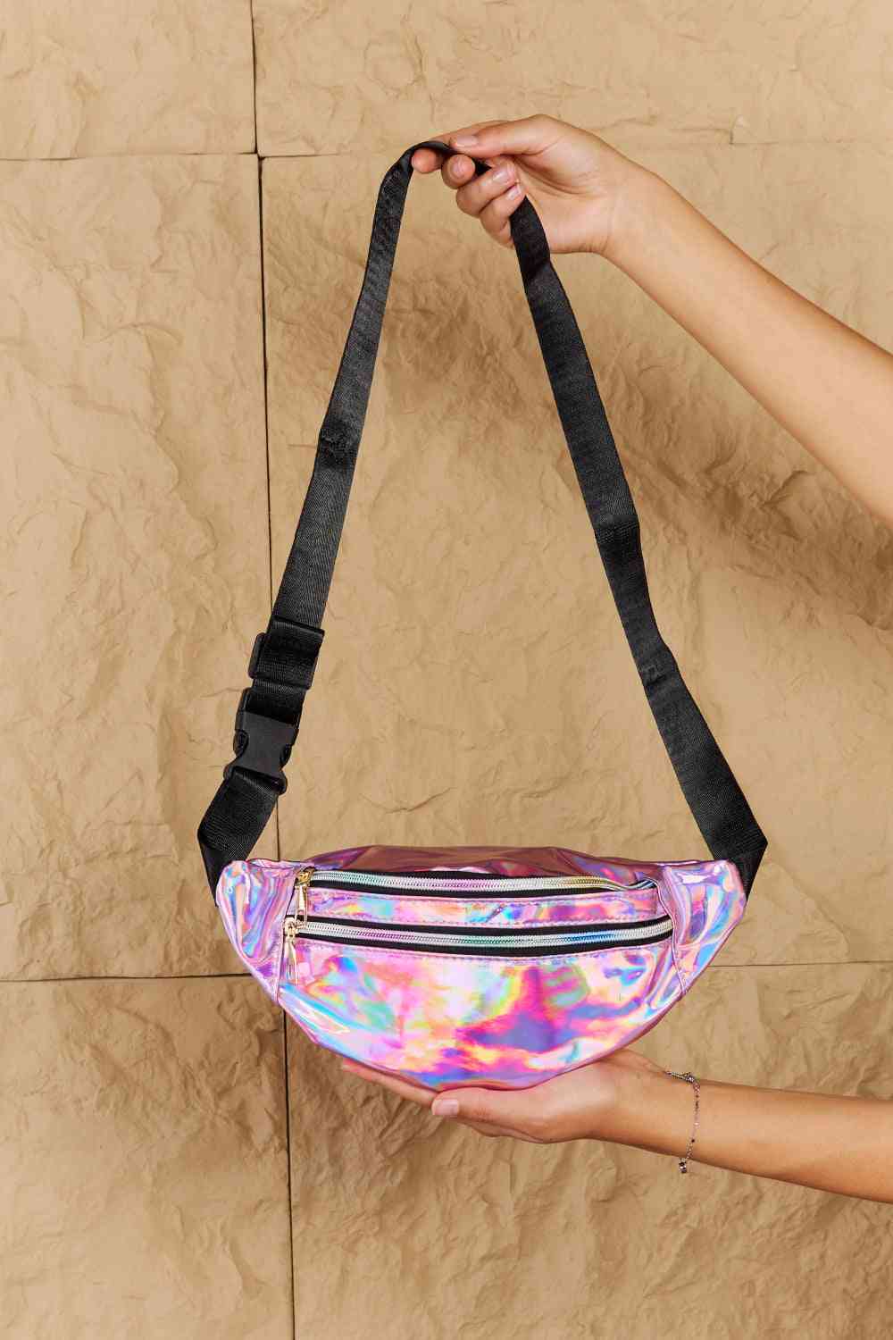 Hologram fanny shop pack