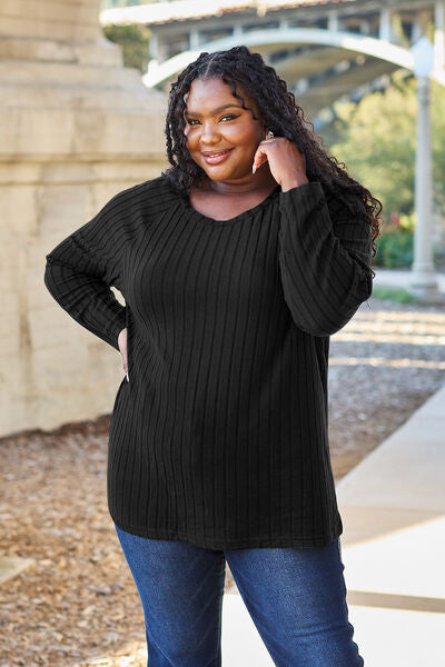 Ribbed Round Neck Long Sleeve Knit Top