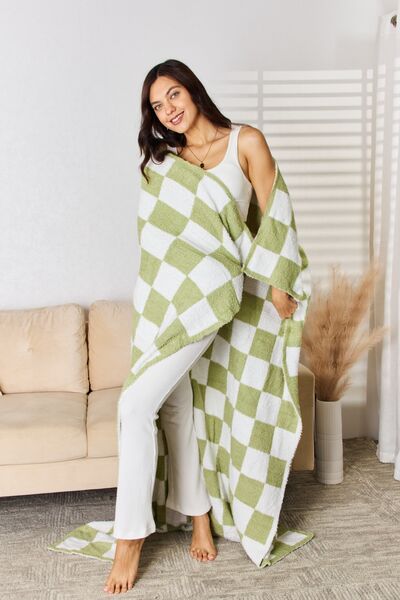 Checkered Decorative Throw Blanket