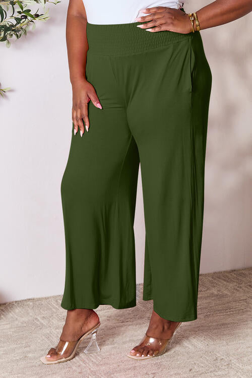 Olive green wide-leg pants | HOWTOWEAR Fashion